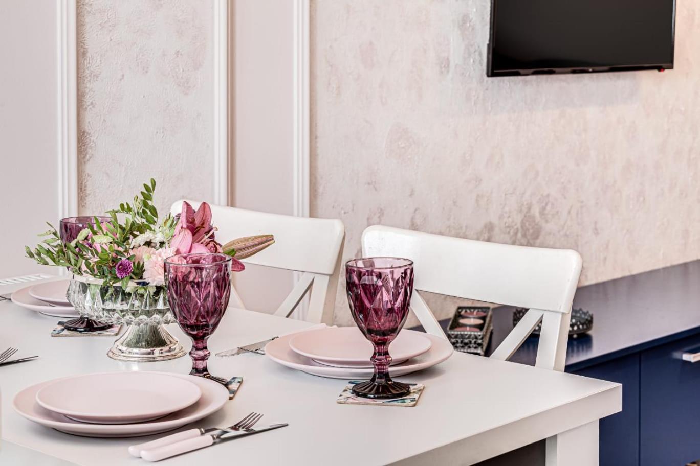 Ari Rose Apartment With Cozy Balcony Арад Екстер'єр фото