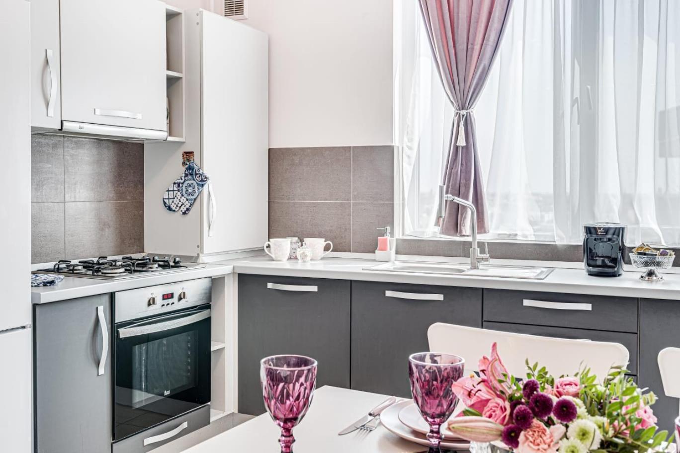 Ari Rose Apartment With Cozy Balcony Арад Екстер'єр фото
