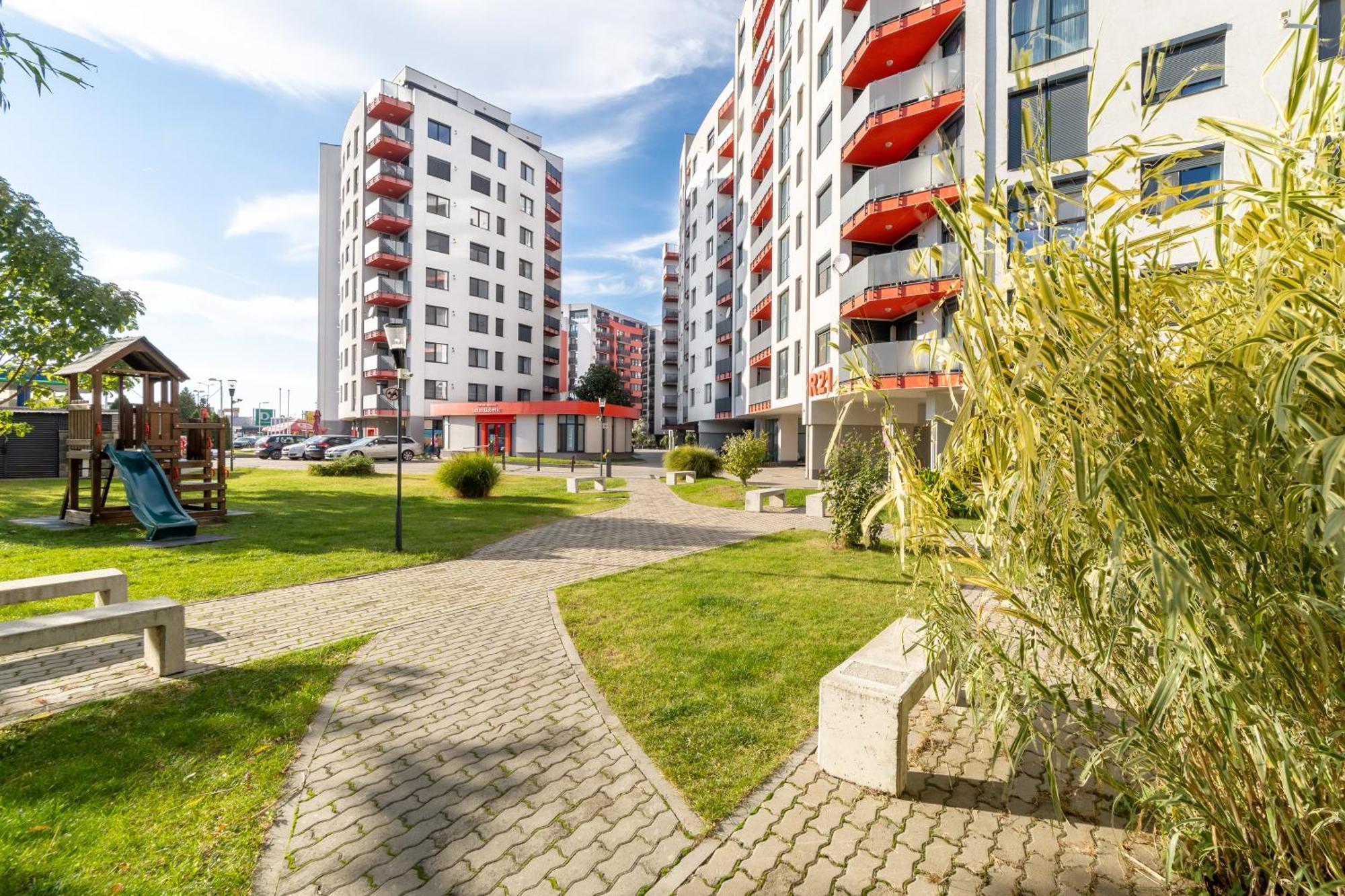 Ari Rose Apartment With Cozy Balcony Арад Екстер'єр фото